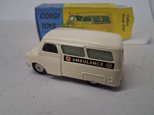 Corgi 412 bedford ambulance - bedford,