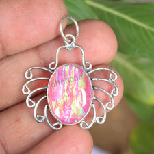 20.70 Karat Pink Feuer Opal