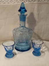 Alte blaue Karaffe,Glas,2 Likörgläser, geschliffen,Art Deco?50ziger Jahre