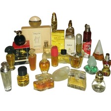 Set (B)  Parfum Miniaturen