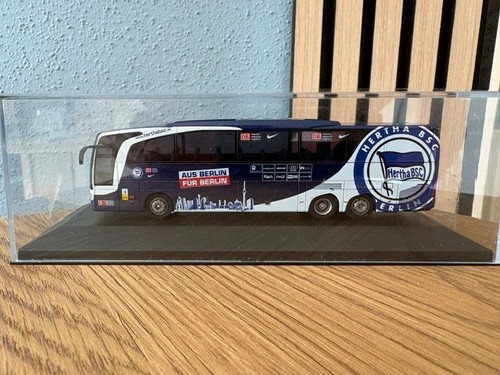 Mannschaftsbus hertha bsc - mannschaftsbus,