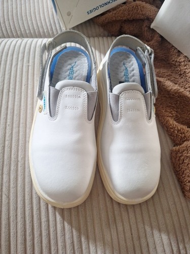 Abeba arzt praxis schuhe - arzt,