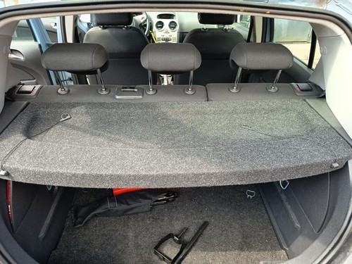 Opel corsa 5türer - opel, d