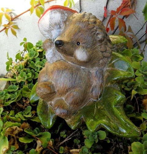 Figur niedlicher igel pilz - 1,