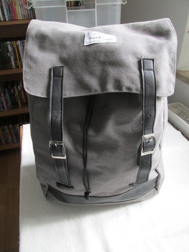 Rucksack unisex hellgrau groß