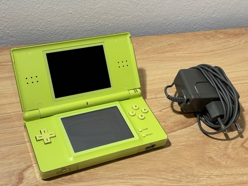 Nintendo lite grün - nintendo,