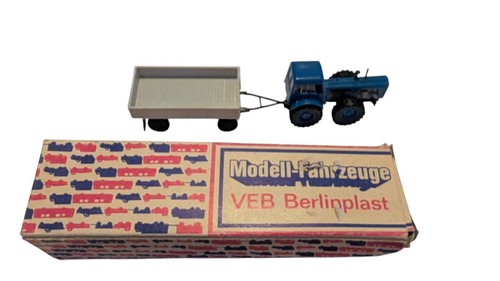 Veb berlinpalast dieseltraktor - berlinpalast,