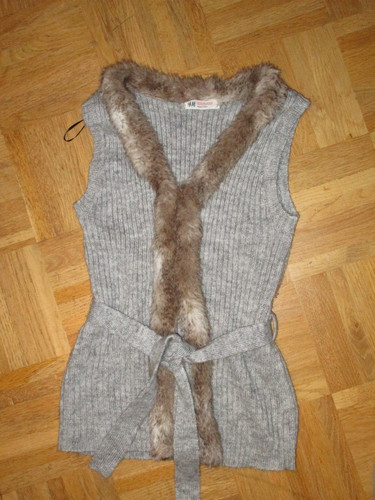 Strickweste mit kunstfell - h&m,