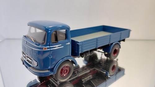 Premium classixxs 43 - premium, 1:43