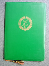 Polizei Dokumenten-Mappe A4 gepolstert Kunststoffeinband DDR Emblem Selten grün