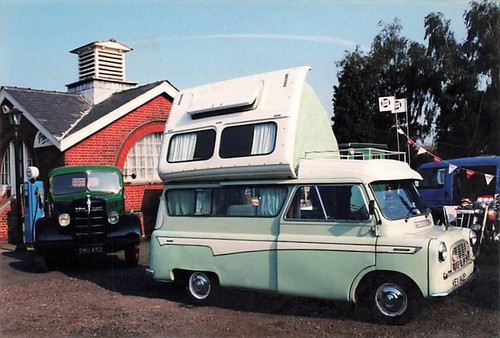 Altes wohnmobil oldtimer foto - altes,