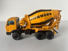 Mercedes Benz 3-Achser Betonmischer Liebherr gelb/schwarz   Conrad #3044  1:50