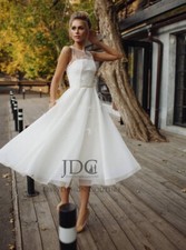 Schönes Knielang Brautkleid