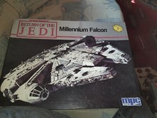 MILLENNIUM FALCON