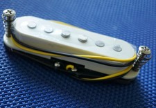 Fender Squier Classic Vibe 60s RI Strat, Alnico PICKUP Mid 1960s / 6,25 KOhm