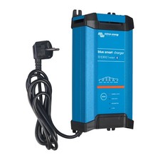 Victron IP22 12/30 Blue Smart