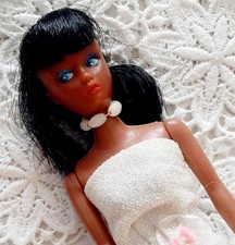 Barbie Puppe Petra Plasty