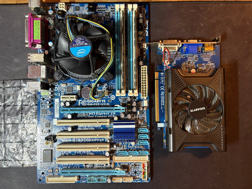 Bundle gigabyte - bundle:,