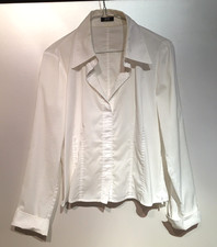 Damenbluse. Weiß. Gr. 40. Business. Langarm m. Stülpe. Halboffen. Hugo Boss.
