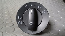 Lichtschalter ( Nebelscheinwerfer ) VW Passat Variant 2.0 TDI DPF 3C/3CC