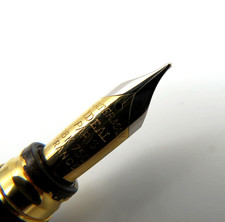 Ersatzteil 750er Gold Feder