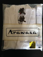 NEU ARAWAZA WEISSER