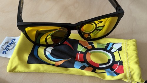 Oakley frogskins valentino - oakley,