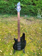 Bass Linkshänder Stagg, LH