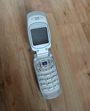 Samsung SGH-E600