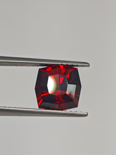 Rhodolith granat ct vvs - rhodolith,