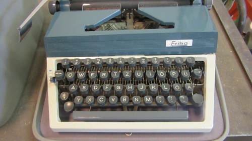 Ddr schreibmaschine erika 30 - ddr,