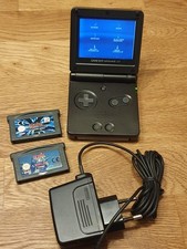 Nintendo Game Boy Advance SP |