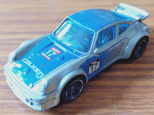 Hot wheels porsche 934 - wheels, turbo