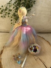 Waldorf Fee Kristallfee Hand