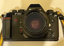 Nikon F- 501 AF - Gehäuse + Nikkor 50mm 1:1.8 Objektiv + Filter