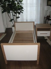 NEUWERTIGES Paidi Juniorbett + Nachtschränkchen SUPER ZUSTAND