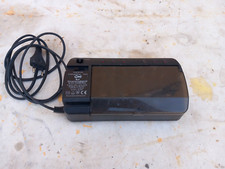 Universal-Akku-Ladegerät Schnellladegerät auch 9 Volt BL8