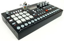 Elektron Analog Rytm MK1 Synthesizer Drum Computer +Neuwertig OVP+ 1,5J Garantie