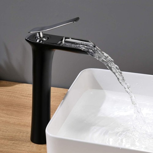 Luxuriöse wasserfall - luxuriöse,