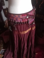 Ausgefallenes buntes Ethno, Stammestanz, Taschengürtel. Bestickt, Münzen. Seelenschwestern