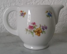 älterer kleiner Sahnegießer Puppenstube Bavaria Tirschenreuth Germany Blumen