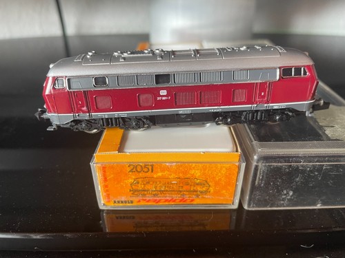Arnold 2051 diesellok 217 - 2051,