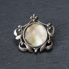Jugendstil Mistel Brosche