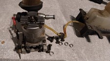 2 Verbrenner Motore  RC Modellbau mit Tank Zündkerze