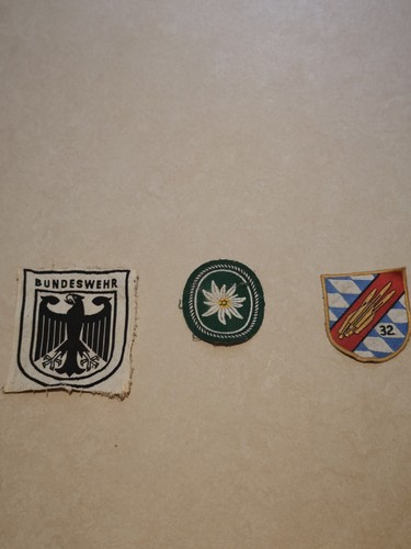 Bundeswehr abzeichen - 3x,