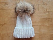 Mütze mit XXL Echtes Fell Echtpelz Bommel Cremeweiss Neu