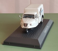 Goliath Goli Dreirad in weiß vom Atlas Verlag in 1:43 