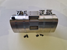 Lesu Tankattrappe aus Edelstahl halbrund, mit Trittstufen, 130mm für Tamiya LKW