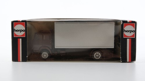 Herpa 815390 saurer om - herpa,