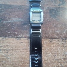 Uhr Bay G Shock Resist  gebraucht schwarzes Lederarmband mit Gebrauchsspuren